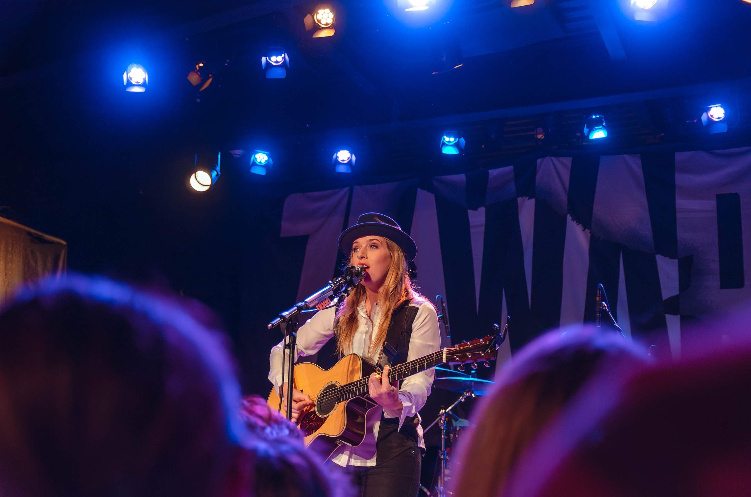 ZZ Ward performing at The Majestic in Madison, WI June 26, 2013, photography by Ross Harried for Second Crop Music