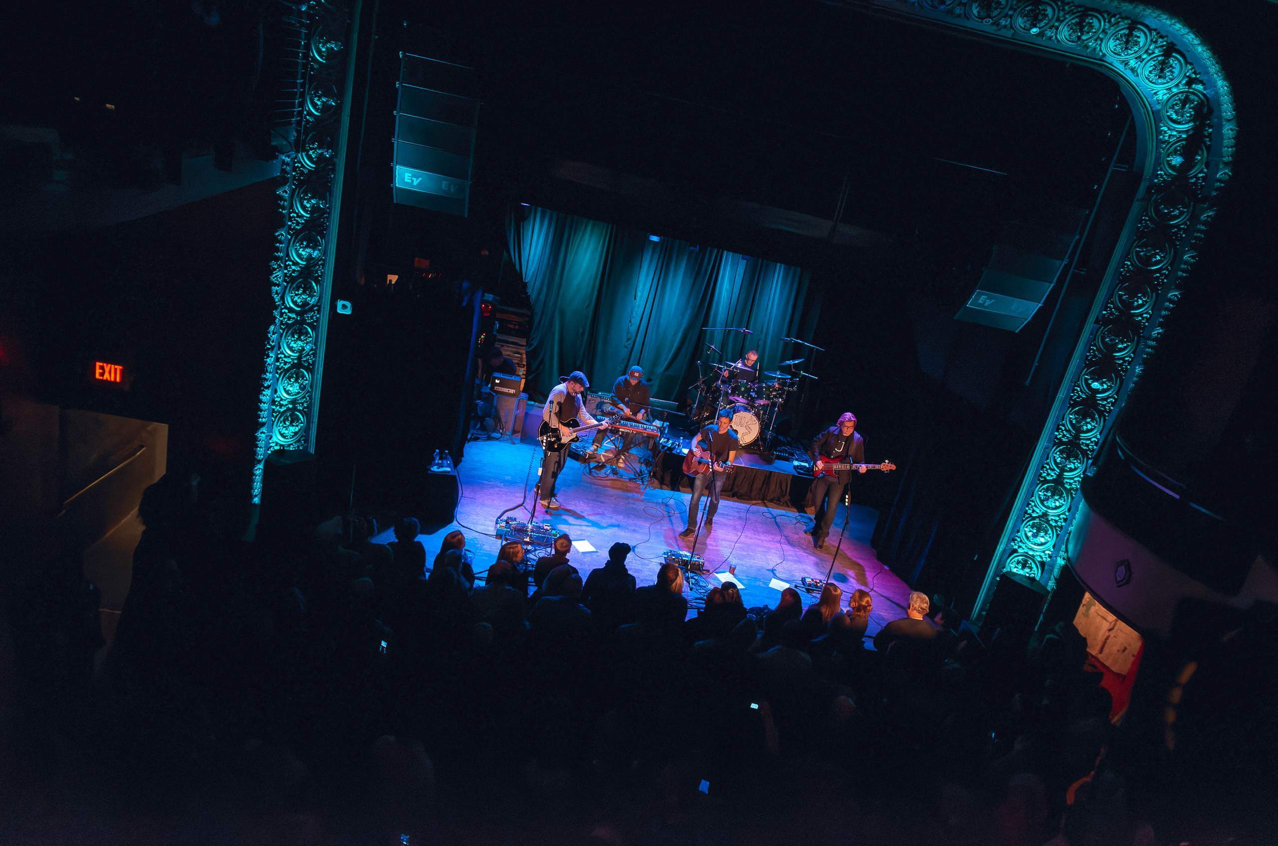 Toad the Wet Sprocket performing at The Majestic in Madison, WI November 22, 2013, photography by Ross Harried for Second Crop Music