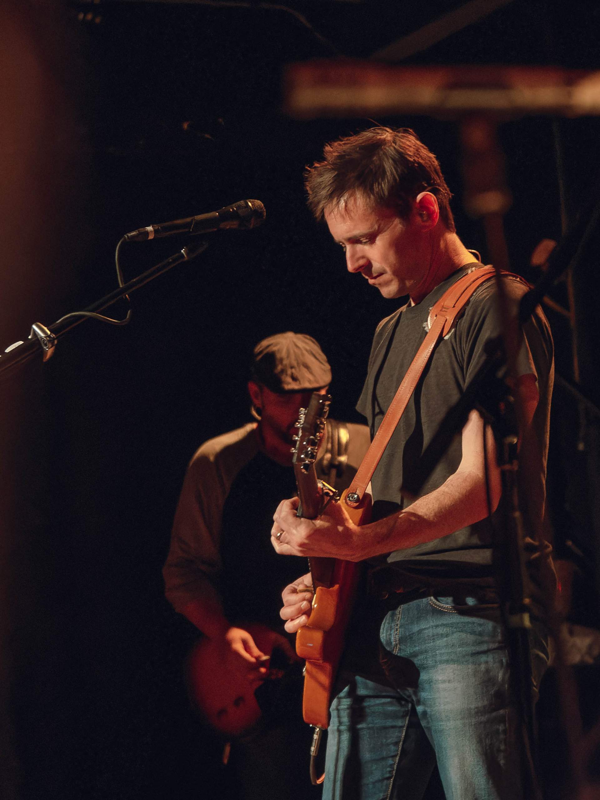 Toad the Wet Sprocket performing at The Majestic in Madison, WI November 22, 2013, photography by Ross Harried for Second Crop Music