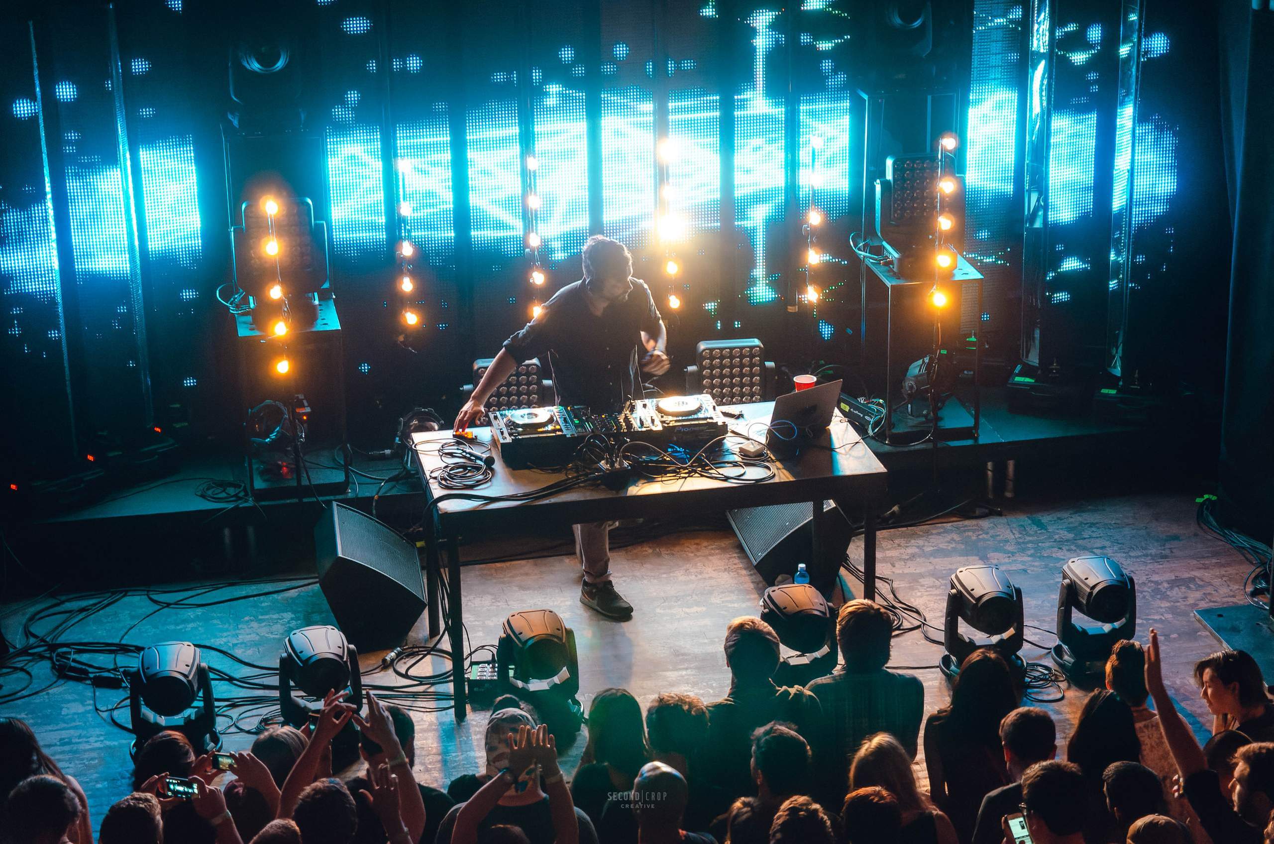 Bonobo performing at The Majestic in Madison, WI September 18th, 2014, photography by Ross Harried for Second Crop Music