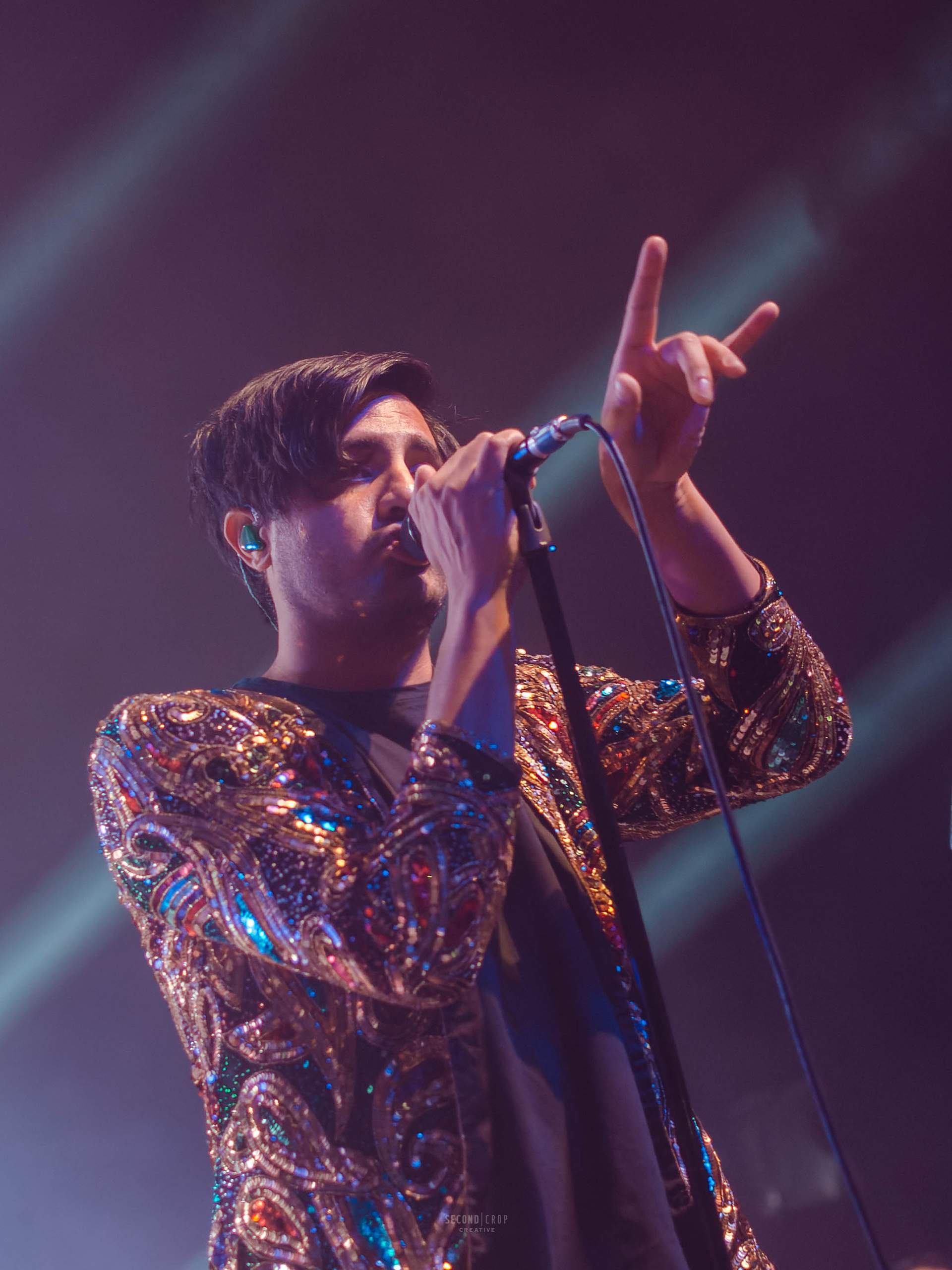 Young The Giant performs at The Orpheum in Madison, WI Nov. 6th, 2015, photography by Ross Harried for Second Crop Music