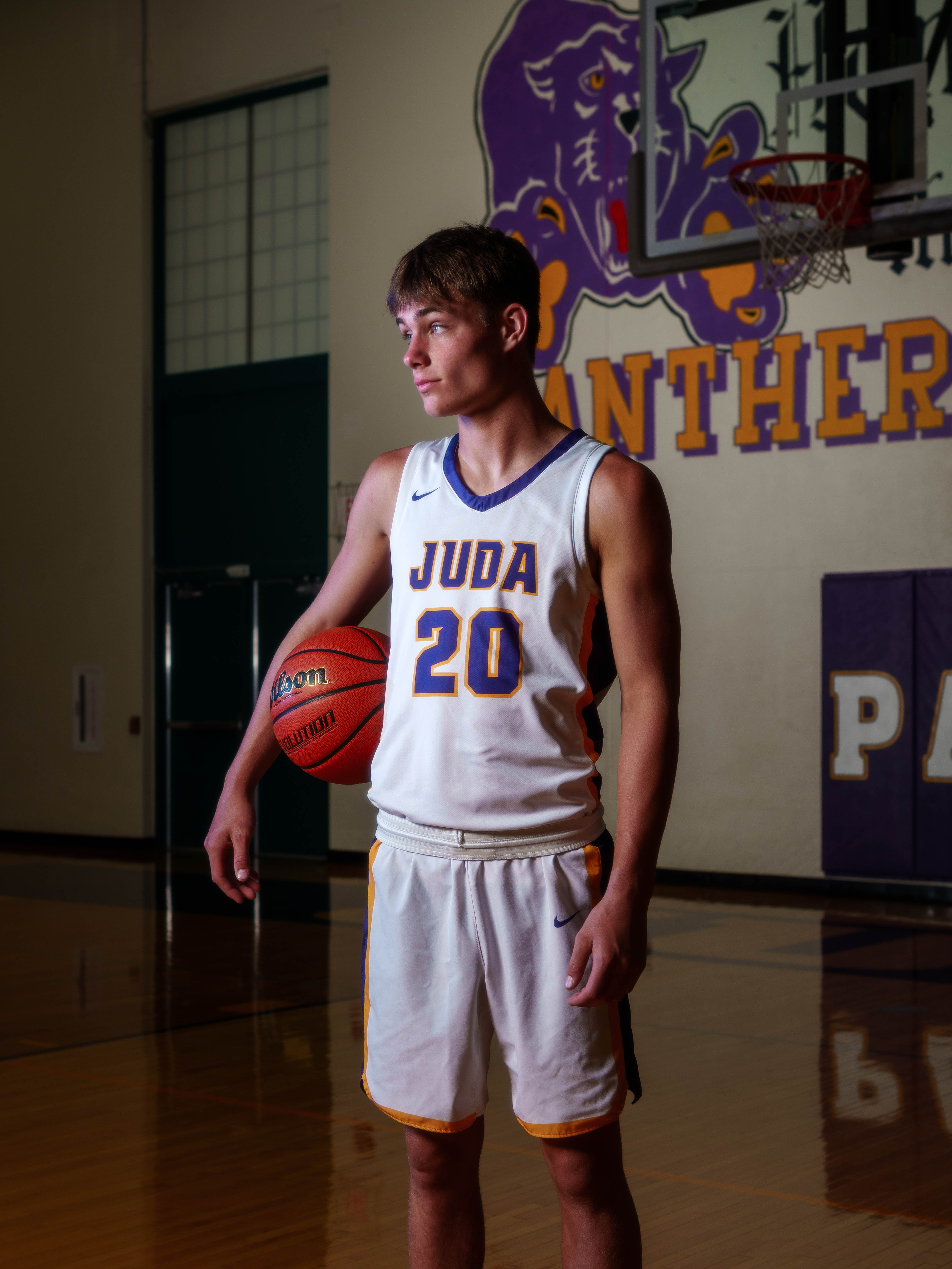 Click to View Larger Jayden Brown poses for senior photos at Juda High School in Juda, Wisconsin on August 4th, 2025. Brown will graduate in 2026. Photography by Ross Harried for Second Crop Creative.