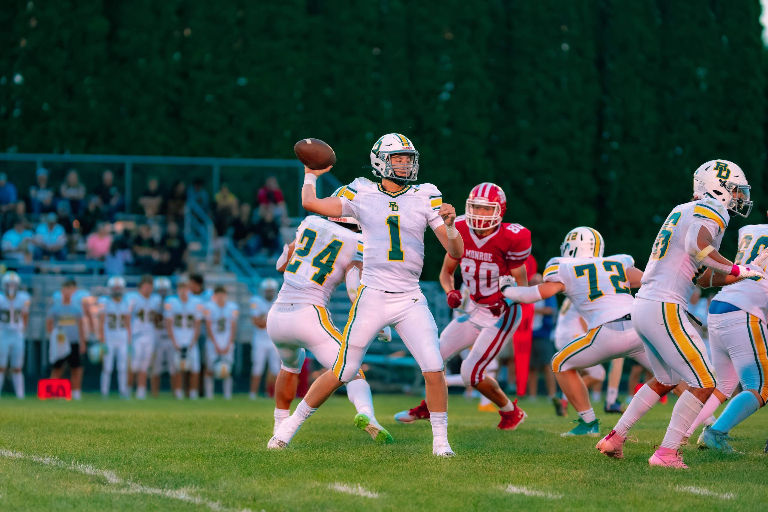 Monroe vs Beaver Dam Football, August 18th, 2023, photography by Ross Harried for Second Crop Sports