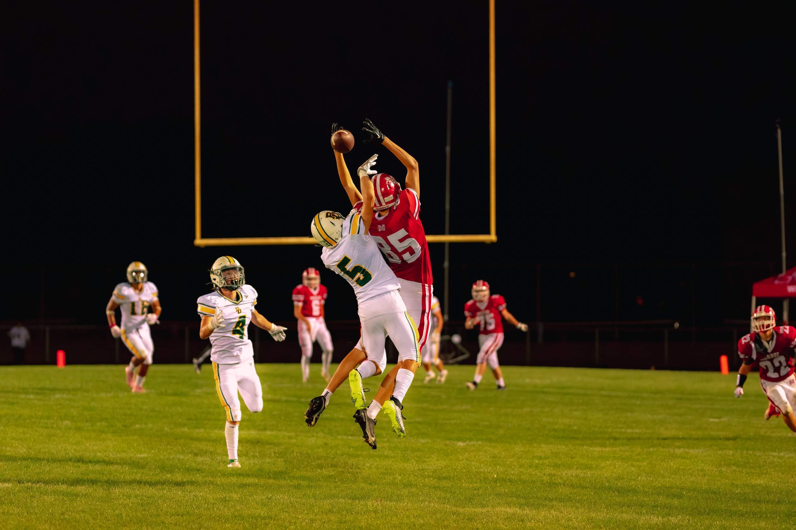 Monroe vs Beaver Dam Football, August 18th, 2023, photography by Ross Harried for Second Crop Sports