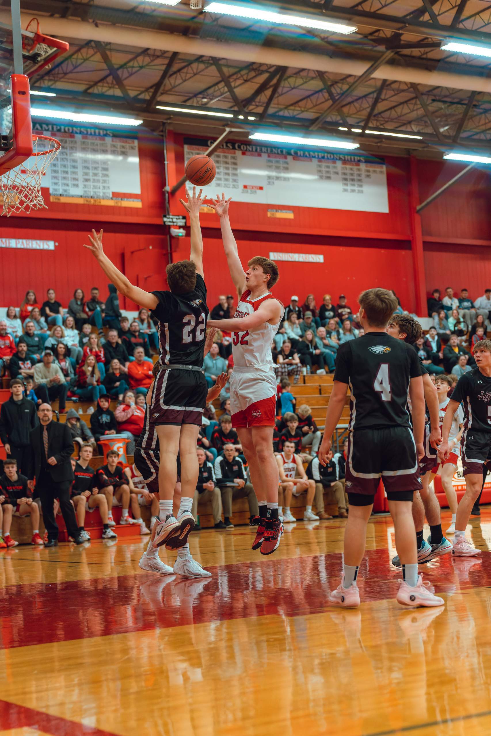 Monroe vs Jefferson Basketball, February 16th, 2024, photography by Ross Harried for Second Crop Sports
