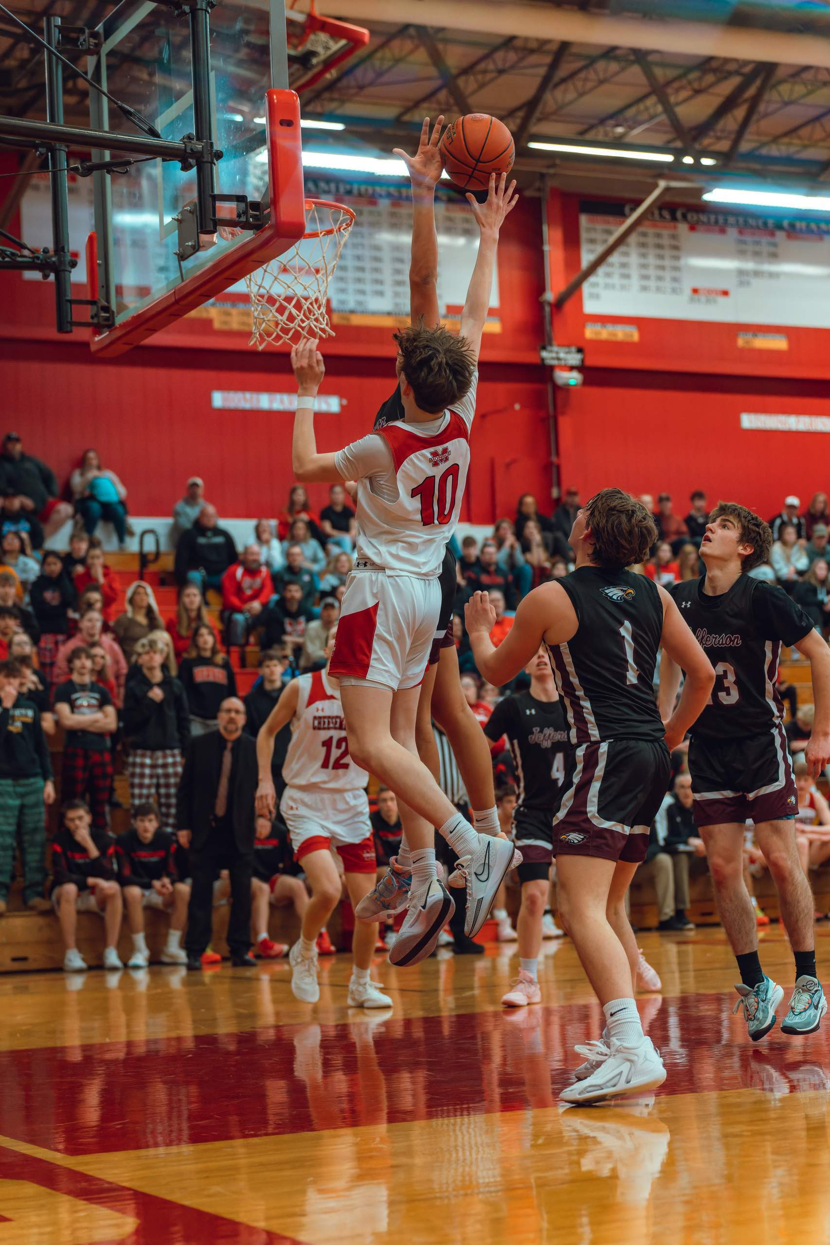 Monroe vs Jefferson Basketball, February 16th, 2024, photography by Ross Harried for Second Crop Sports