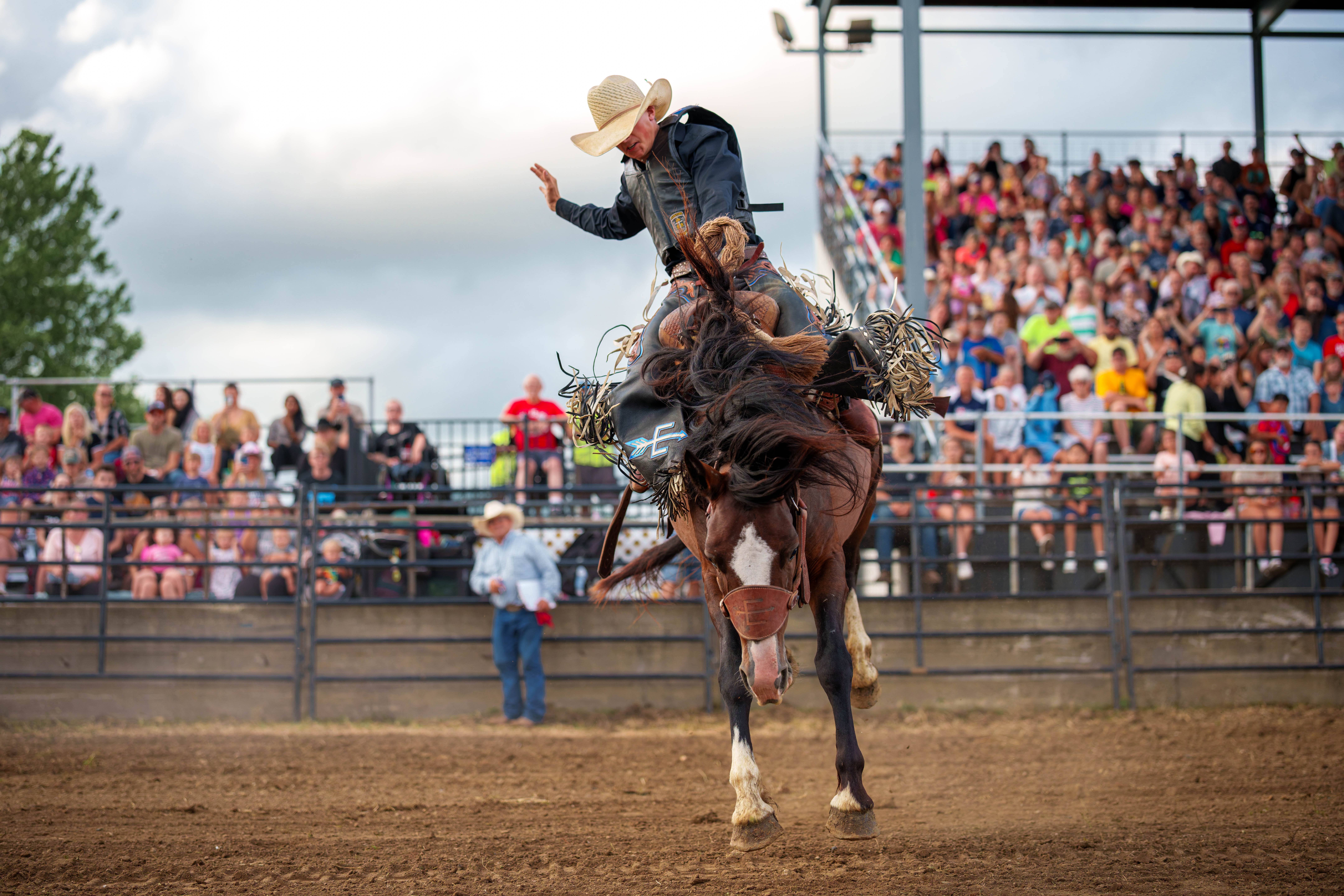Bucking Bulls full rodeo at the Green County Fair in Monroe, Wisconsin on July 16th, 2025. Photography by Ross Harried for Second Crop Sports.