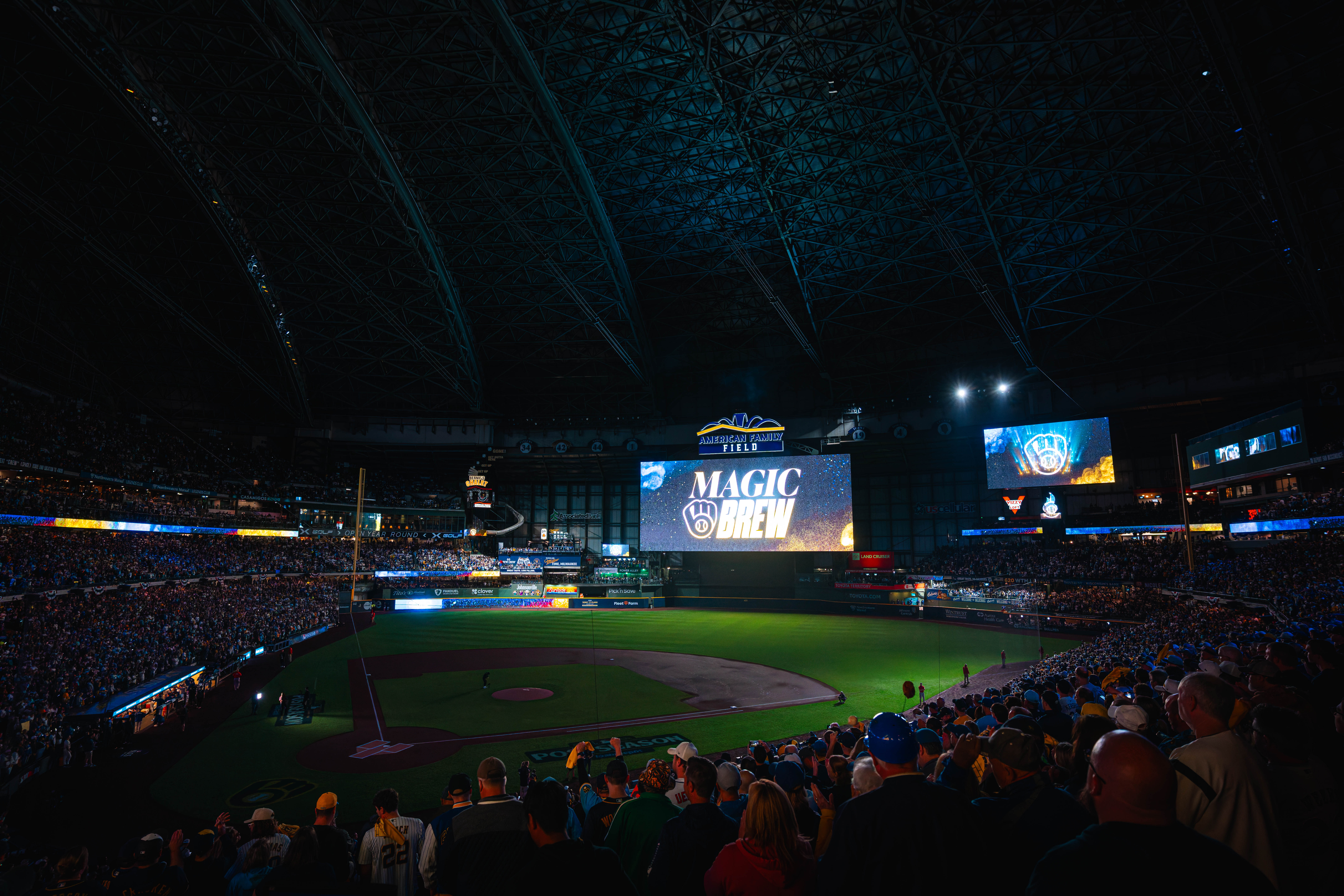 Oct 14, 2025; Milwaukee, Wisconsin, USA; Game 2 of the National League Championship Series between the Milwaukee Brewers and the Los Angeles Dodgers at American Family Field on October 14, 2025 in Milwaukee, Wisconsin. Photography by Ross Harried for European Pressphoto.