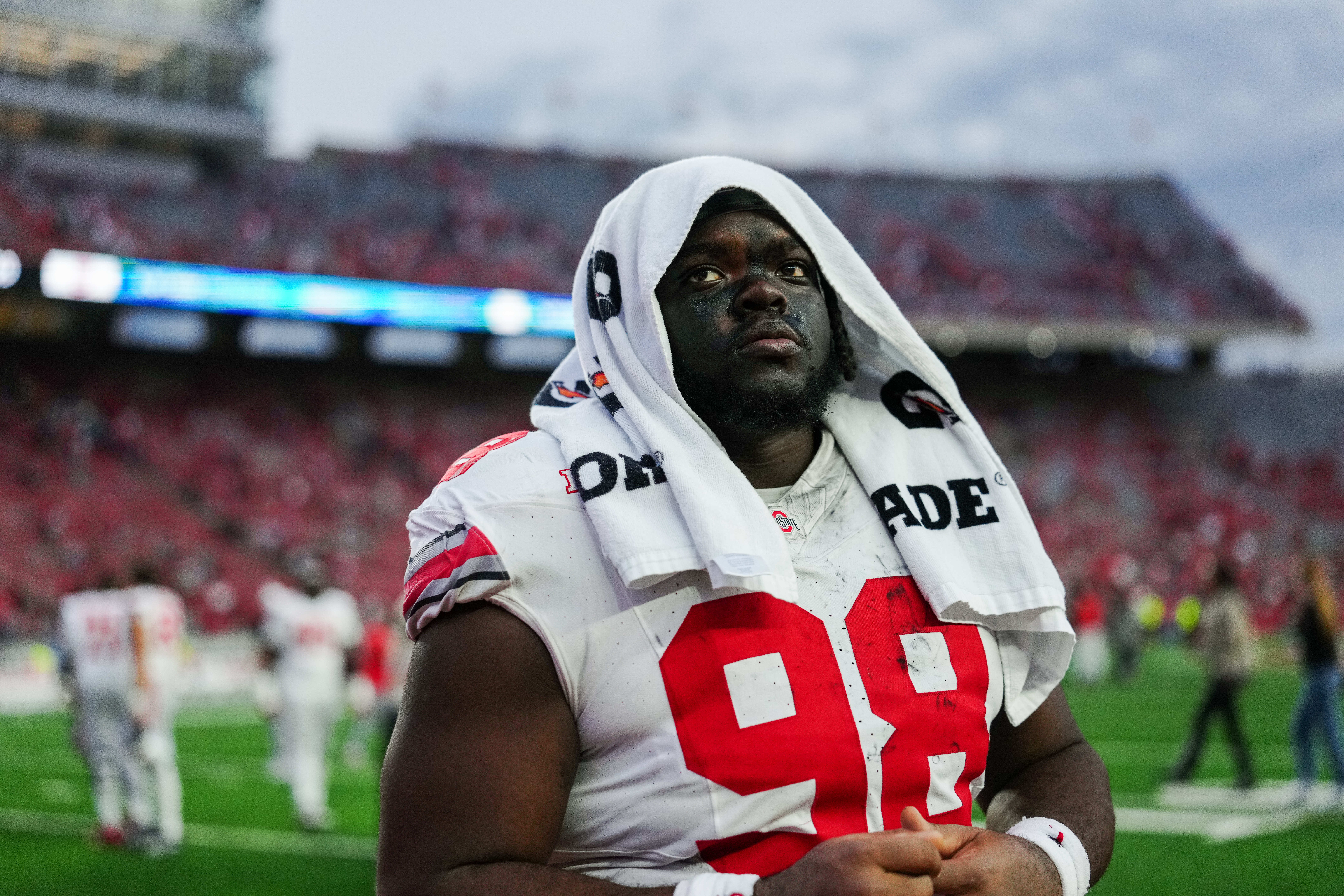 Oct 18, 2025; Madison, Wisconsin, USA; Ohio State Buckeyes defensive lineman Kayden McDonald (98) covers his head with a towel after a shut out win against the Wisconsin Badgers at Camp Randall Stadium on October 18, 2025 in Madison, Wisconsin. Photography by Ross Harried for Second Crop Sports.
